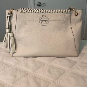Tory Burch McGraw chain shoulder tote in like new condition.